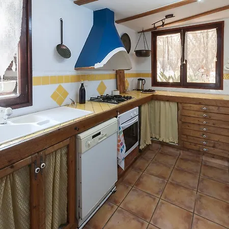 Llumicel Villa Ador